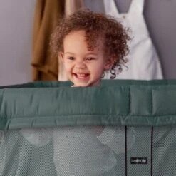 Lit Parapluie Light Vert Foncé De BabyBjörn 13 Lit Parapluie Light Vert Foncé De BabyBjörn -CYBEX || Babyzen || CHICCO Soldes Boutique 01141061 6