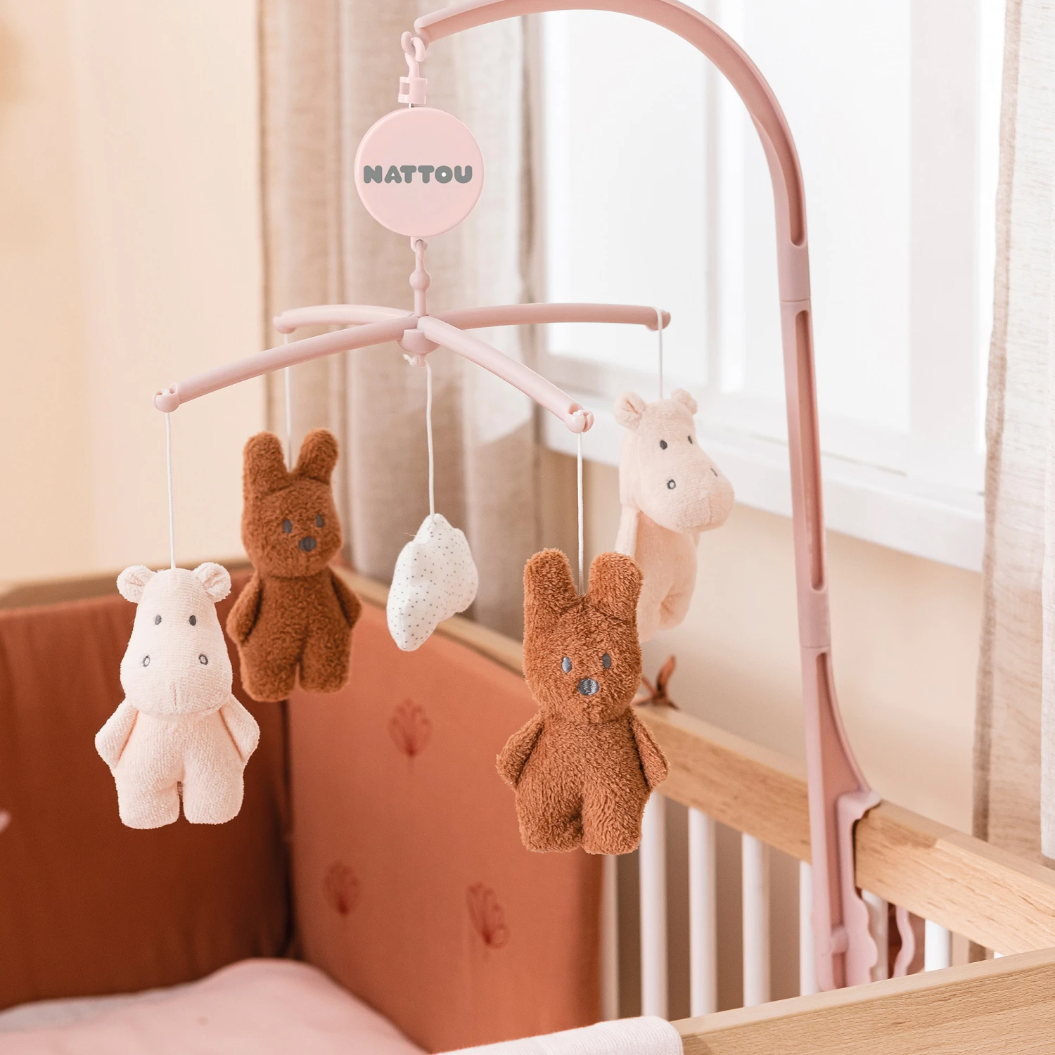 Susie & Bonnie Mobile De Nattou 4 Susie & Bonnie Mobile De Nattou – Image 2